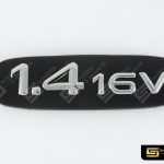 R33